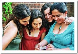 Mirad que curiosidad, mujeres