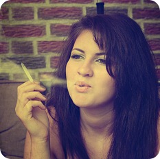 10 motivos por los que fumar te resta belleza como mujer 10 motivos por los que fumar te resta belleza como mujer