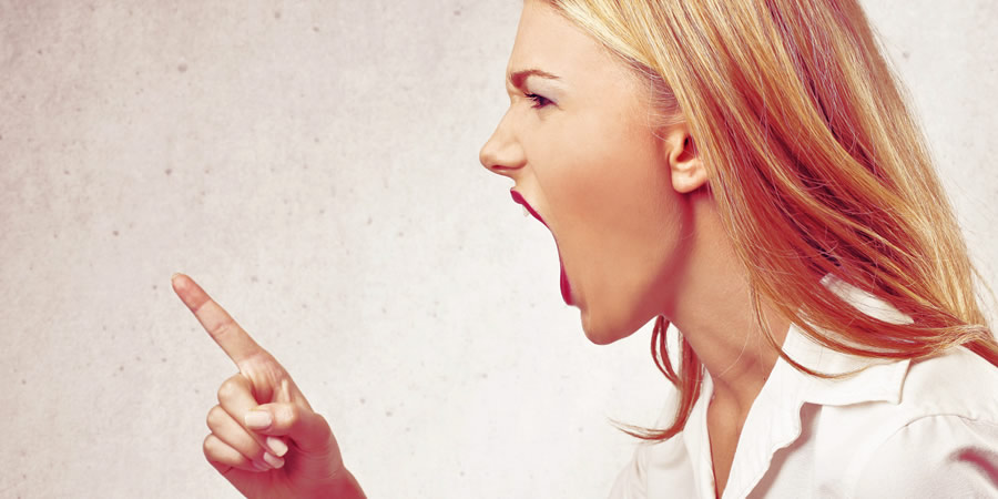 Resultado de imagen para imagenes de personas enojaas