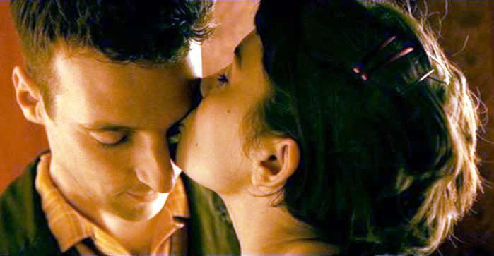 beso ojos